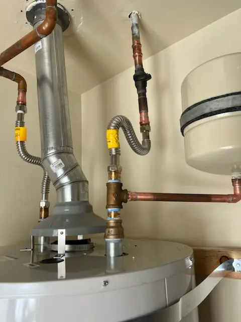 Water heater installation and plumbing repair in Pattenville